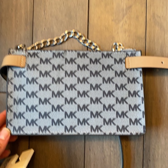 Michael Michael Kors Bum bag - Picture 8 of 12